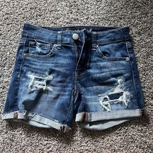 American Eagle Medium Wash Jean Shorts Ripped